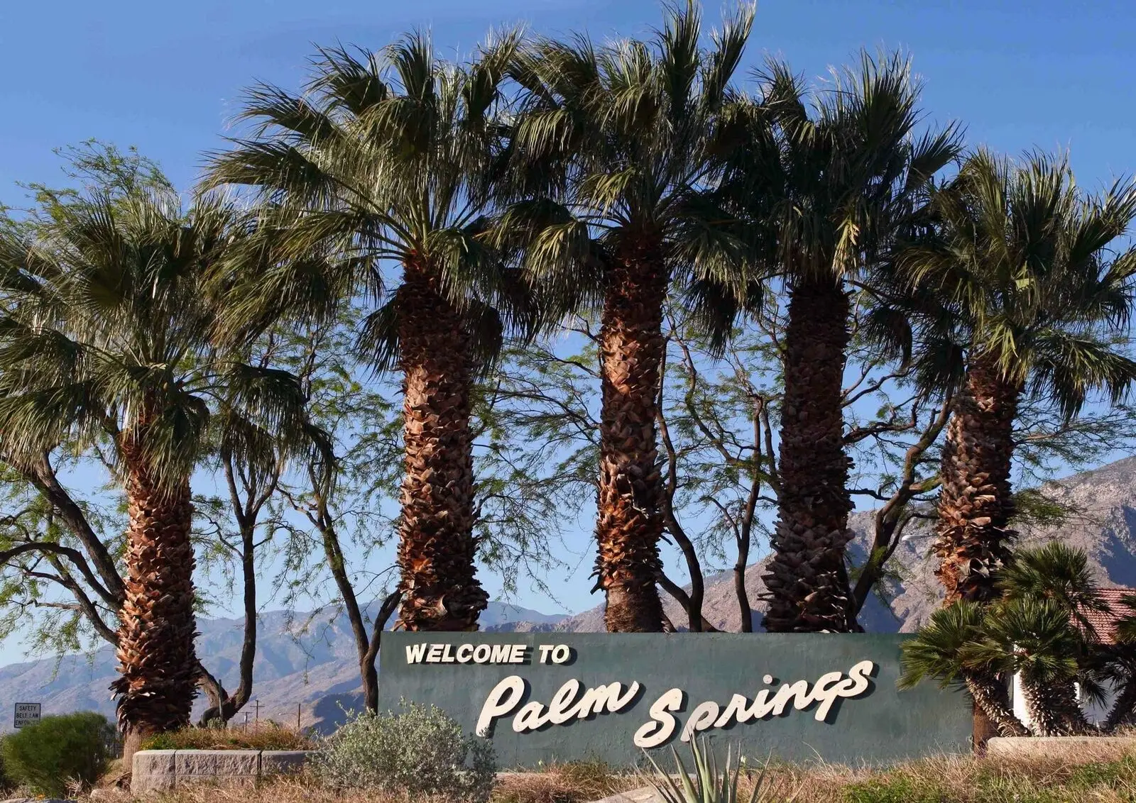 

PALM SPRINGS - Life Style Art Picture Print Silk Poster, Home Wall Decor