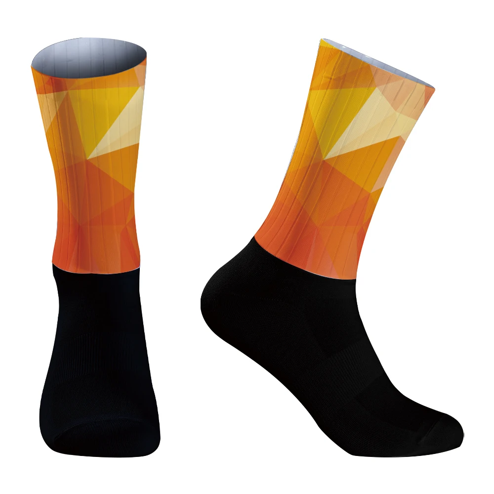 Calcetines aerodinámicos de silicona para hombre, Calcetines blancos para Ciclismo, deporte de bicicleta, correr, novedad de 2024