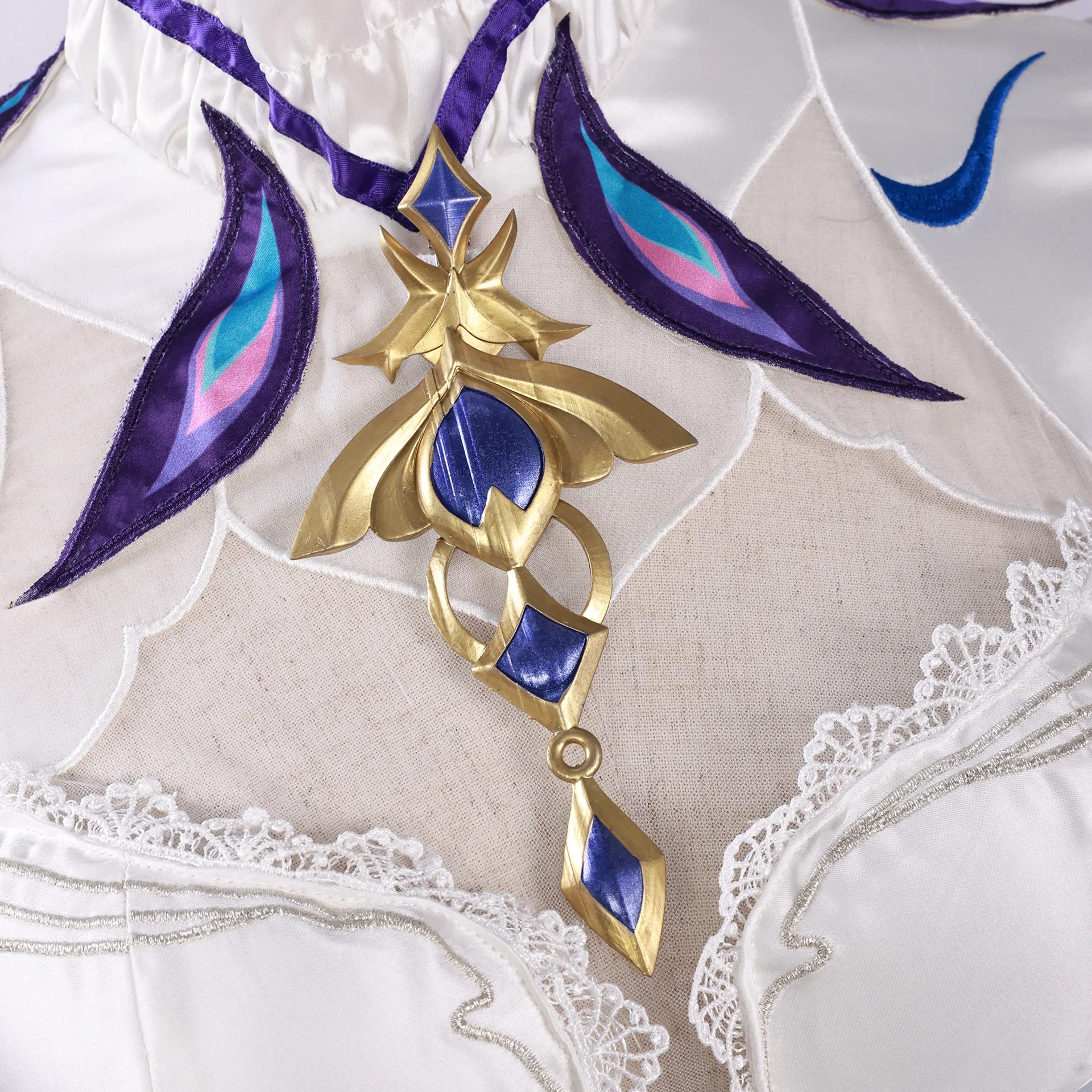 أزياء كوسبلاي الجديدة المتوفرة في المخزون أزياء ويذرينج موجات كانتريلا التأثيرية مجموعة كاملة من أزياء كانتيريلا التأثيرية أزياء شعر مستعار أحذية Pr