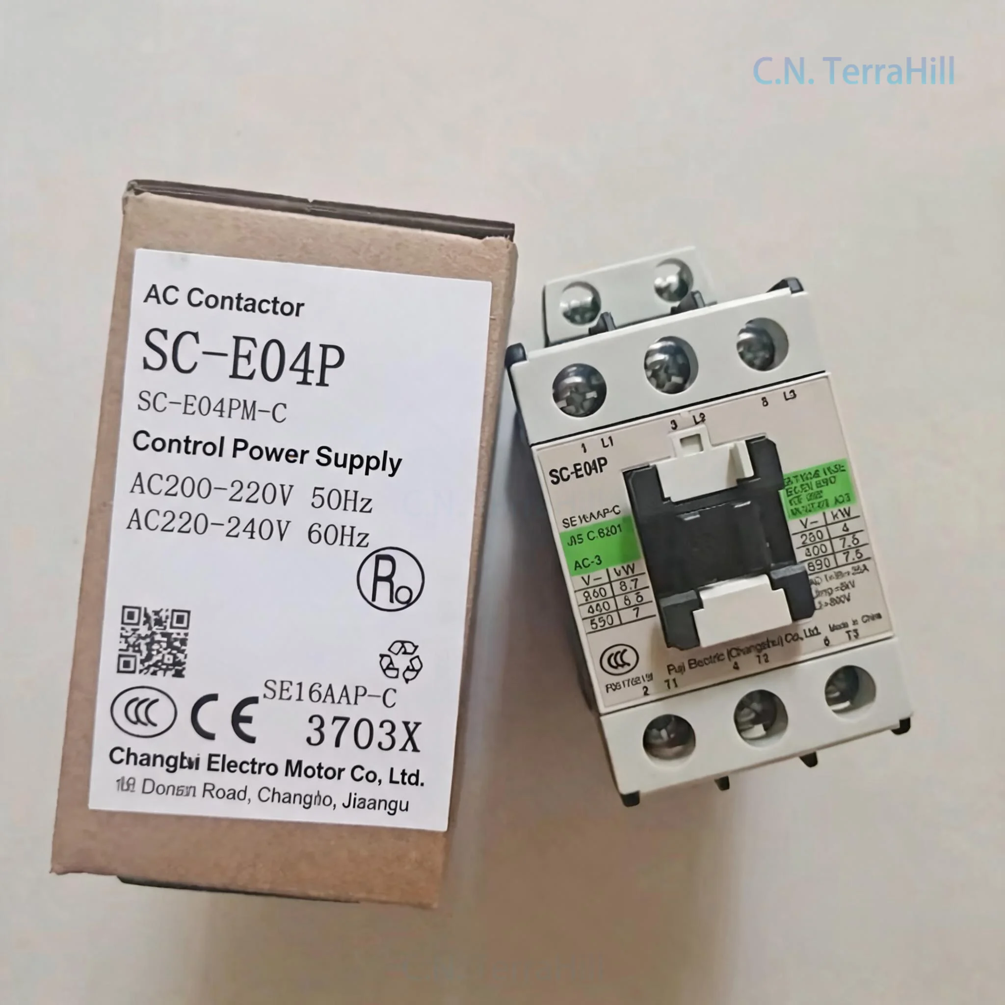 AC Contactor SC-E02P SC-E03P SC-E04P SC-E05P 220V AC Coil 3 Pole