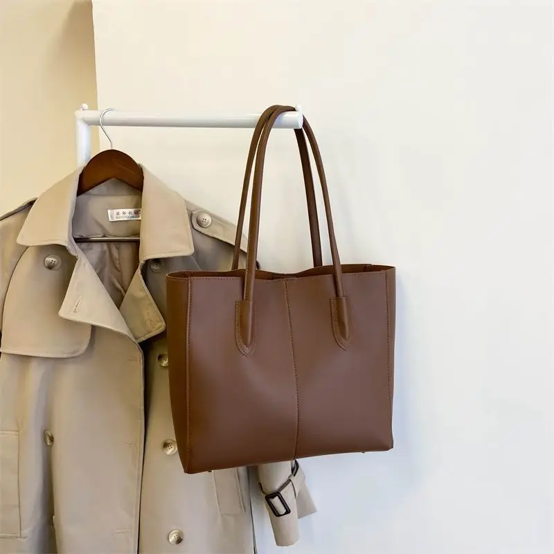 

Women's Tan Faux Leather Tote Bag - Minimalist Large-Capacity Shoulder Bag for Office Commute & Casual Daily Use