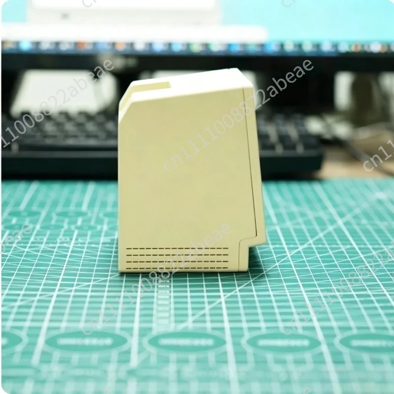 FOR Vintage Apple Macintosh Retro Computer Case Replica, 7-inch Mini Secondary Screen for Desktop Decor