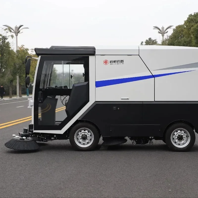 2026 Fast Delivery Car Drive Type Road Sweeper Cleaning Equipment Large Capacity Battery Floor Sweeping Industrial Sweeper