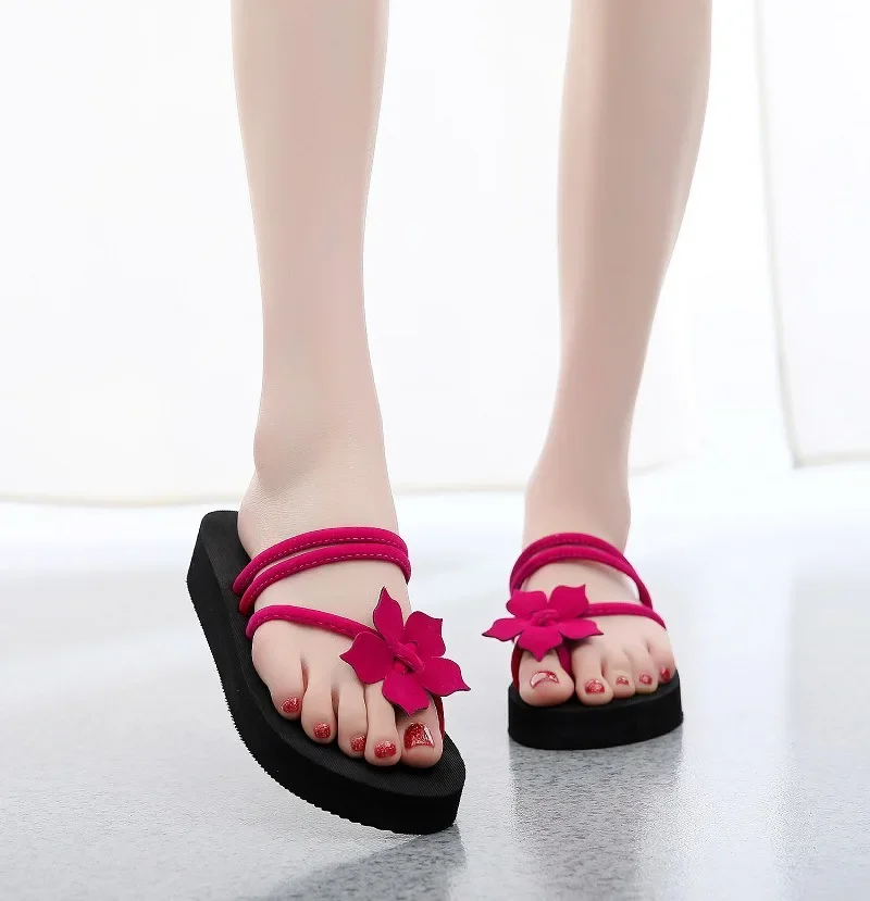 Women Slippers Outdoor Light Weight Cool Shoes Ladies Flat Flip-flop Black Non-slip Basic Home Sandals chaussures femme 2022