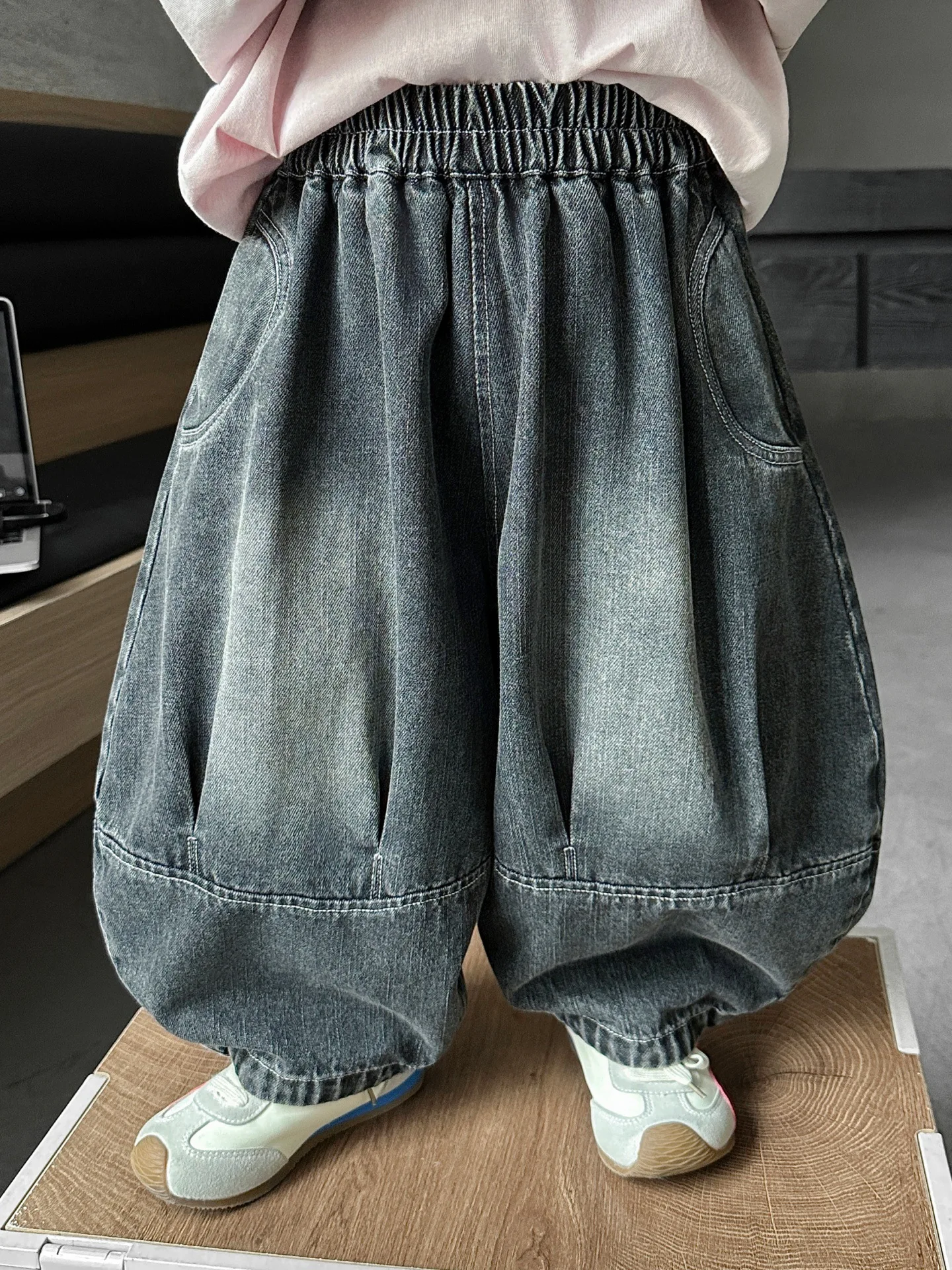 High Quality Kids Boys Jeans Patchwork Boy Denim Pants Children Elastic Waist Loose Trousers Boys Casual lantern Pants  2-11Year