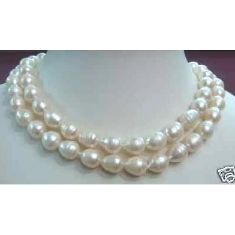 

8-9mm South Sea White Baroque Pearl Nelace 34";