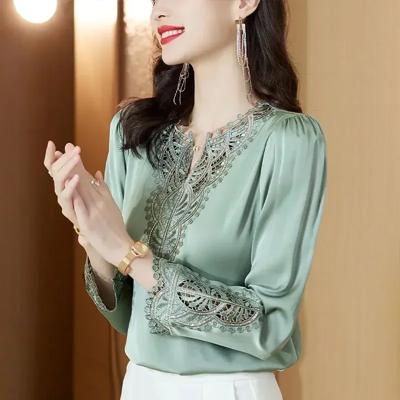 

2023 Spring Women's Clothing V-neck Embroidered Hollow Out Patchwork Long Sleeve Pullovers Women Fashion Ice Silk Fabric Shirt