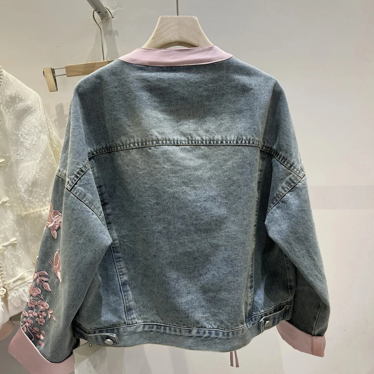 Short Buckle Denim Coat Women New Chinese Style stand collar Top 2024Spring  Bomber Outerwear Fashion Street Jeans Jacket female