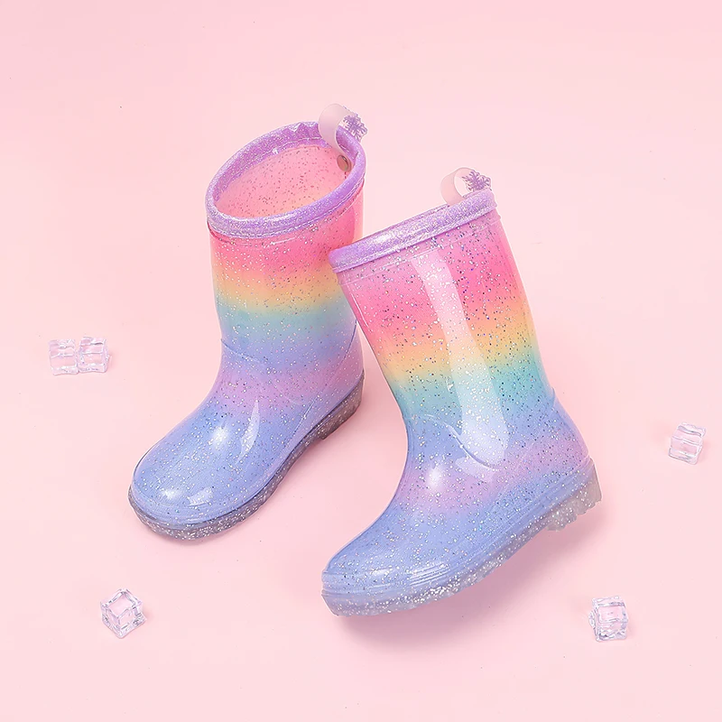Botas de Lluvia con Brillantina Arcoíris para Niñas Pequeñas, Diseño de Princesa, Impermeables, Antideslizantes, Ligeras, con Asas, para Uso en Días Lluviosos al Aire Libre