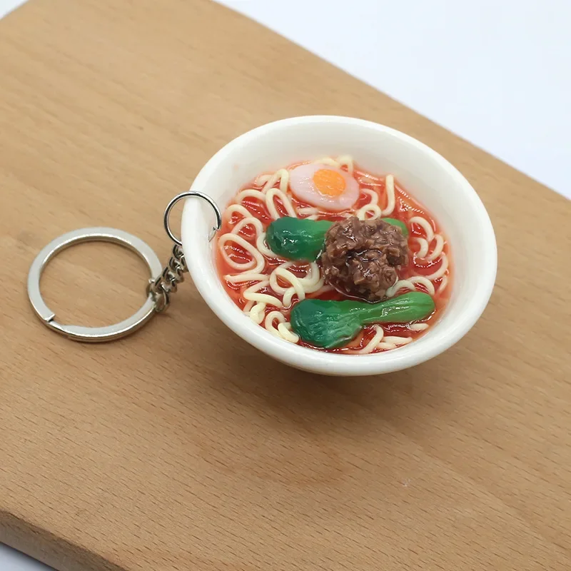 Beef Noodle Key Chain Creative Simulation Food Noodles Noodles Toy Model Car Mobile Phone Bag Pendant Ornaments Gift Llaveros