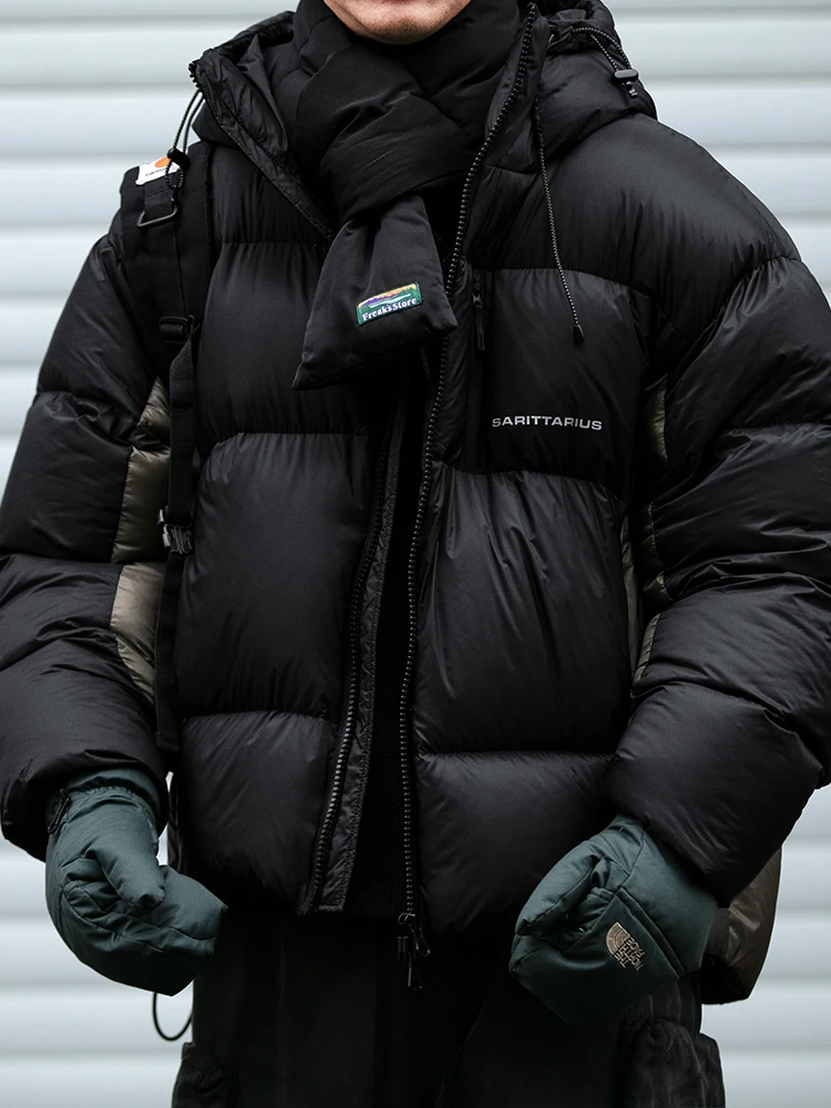 Piumino imbottito con cappuccio color block unisex per escursionismo all'aperto Piumino spesso leggero imbottito caldo antivento per coppie alla moda