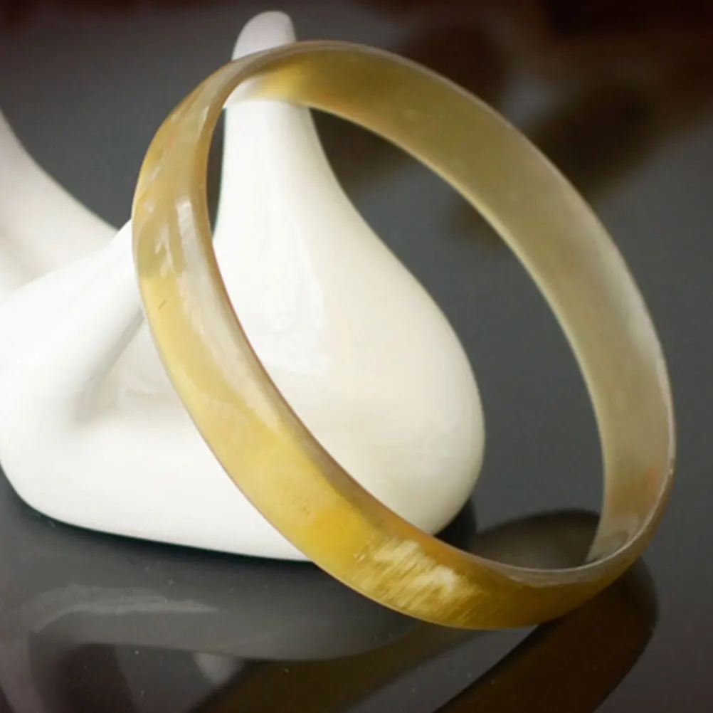 

Retro Horn Bracelet Woman Jewelry Women Vintage Bangle Exquisite Wrist Band Minimalist Wide Bracelets Miss Wristbands