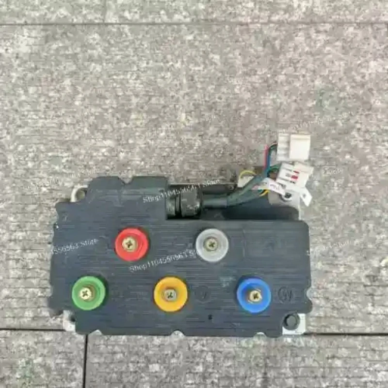 5KW 60V/72V Motor Controller (APT-72400), Sinusoidal Wave Type for Automobile Wheel Motors & Electric Motorcycles
