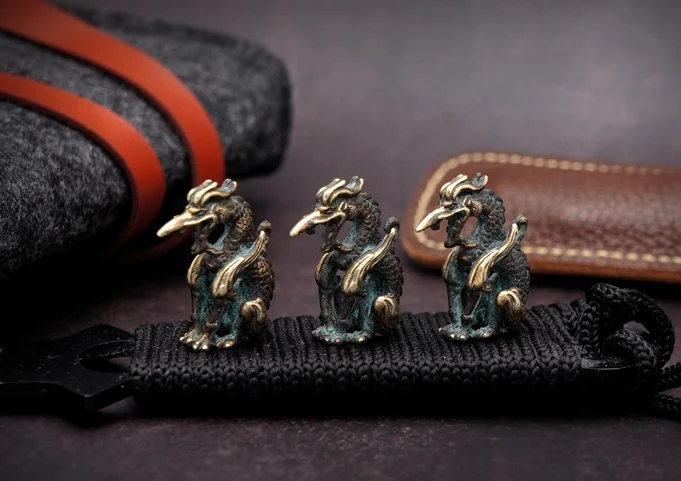 Hand-Made Chinese Dragon EDC Beads Umbrella Rope Pendant Key Chain Accessories Copper Paracord Beads Zipper Accessories