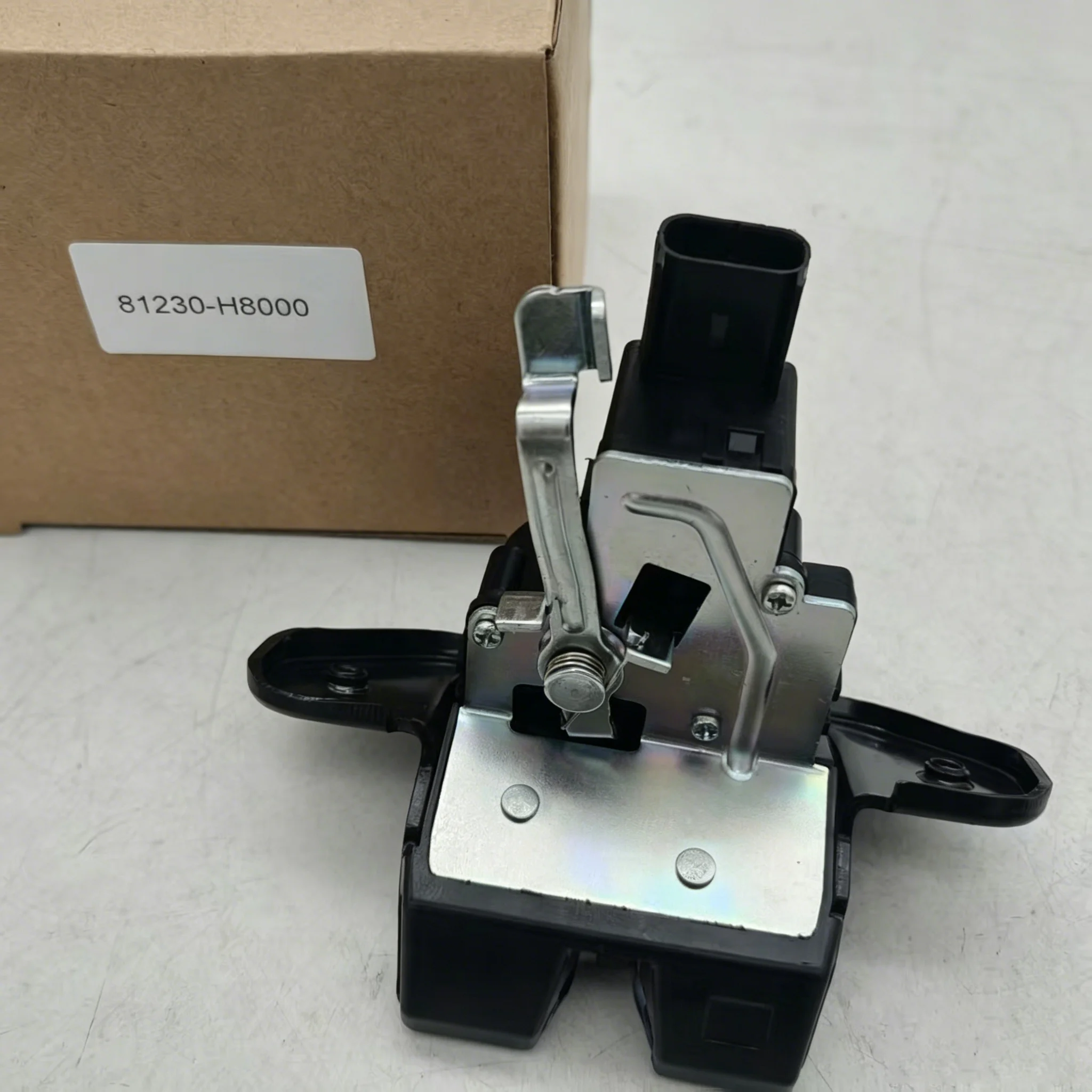

Trunk Lid Lock Latch Assembly 81230-H8000 for Kia Rio 2018-2023 1.6L Gamma-II Tail Gate Latch Assembly Trunk Lock