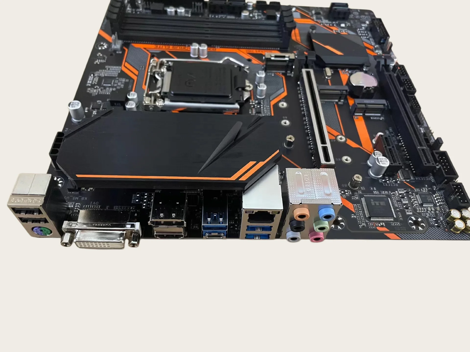 For Gigabyte B365M AORUS ELITE Motherboard  LGA 1151 DDR4 M.2 Mainboard 100% Tested OK Fully Work