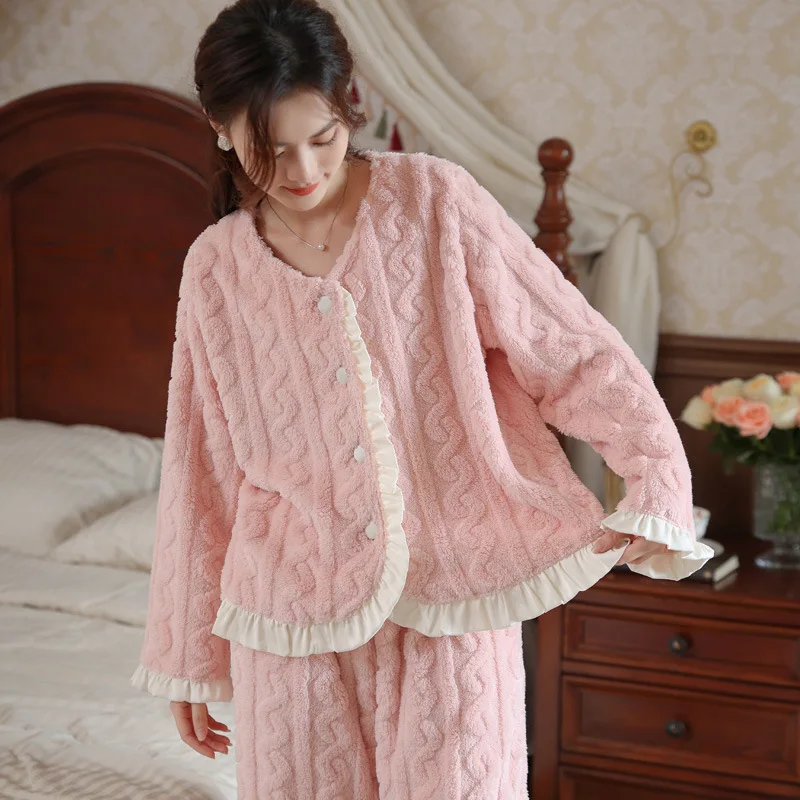 

Women pajamas long sleeves Sleepwear thicken pajamas Cotton Pajama Set coral fleece French style keep warm flannel homewear suit
