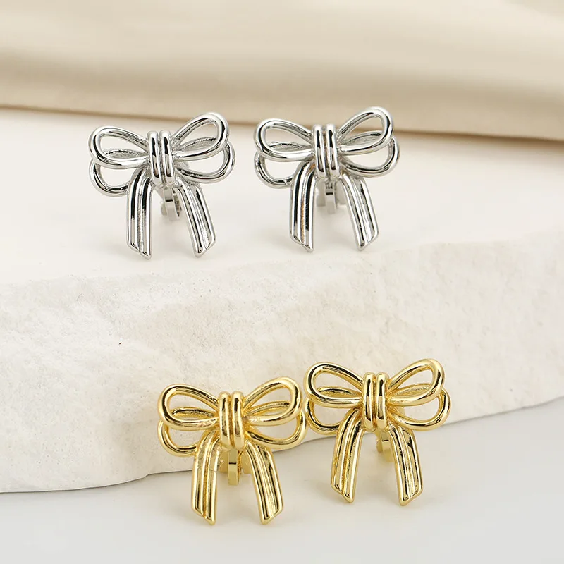 New Clear Sweet Butterfly Knot Earstuds Ins Extremely Simple Style Ear Studs Birthday Jewelry Gift 2024