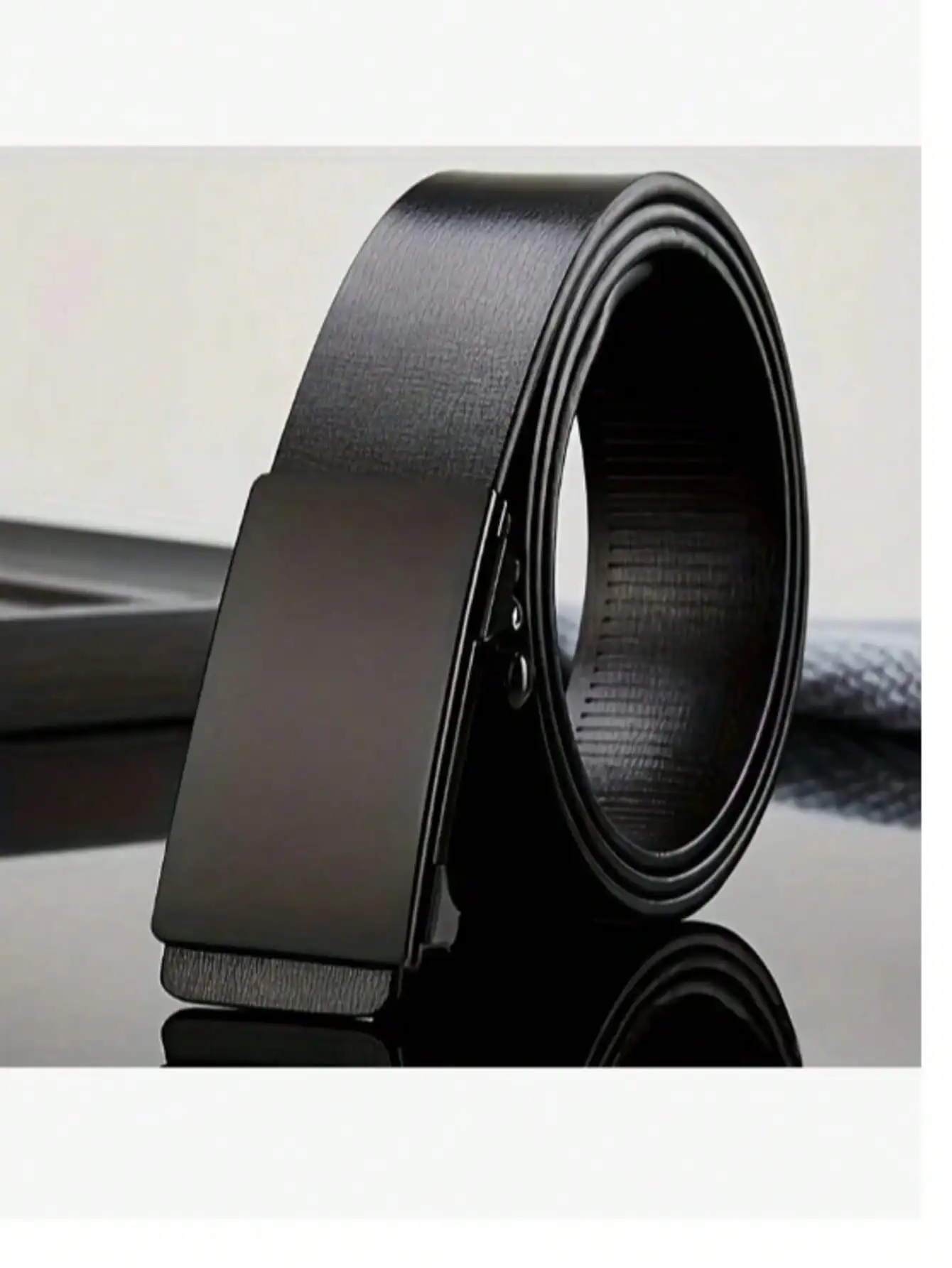 أحزمة جلدية PU للرجال عالية الجودة بإبزيم ناعم من الجلد الصناعي حزام رجالي عصري للجينز