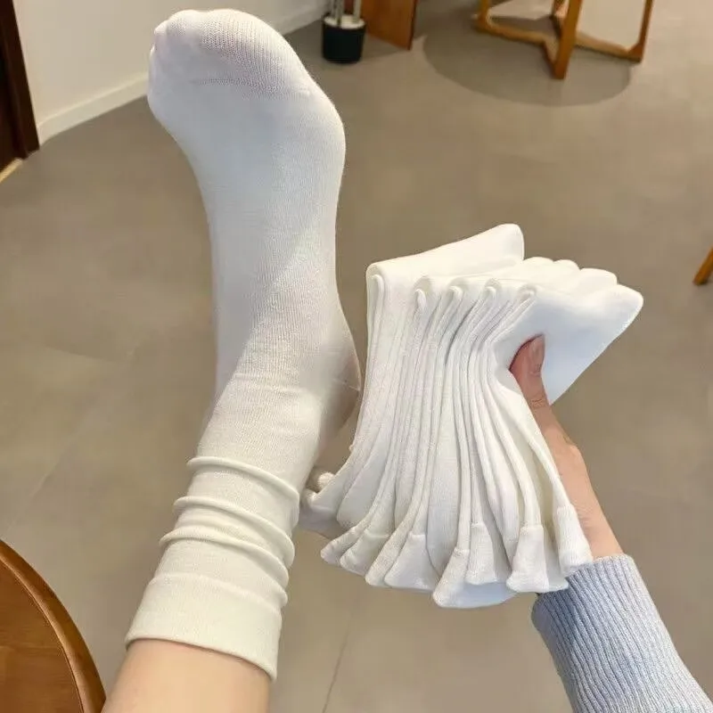 

Чисто белые женские носки. Легкие гольфы (одна пара)