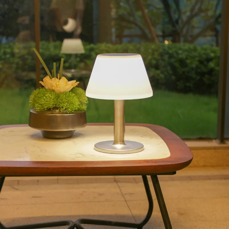 New European wind solar mushroom night light outdoor dining bar clear bar lamp Bedside table lamp dimmable table lamp