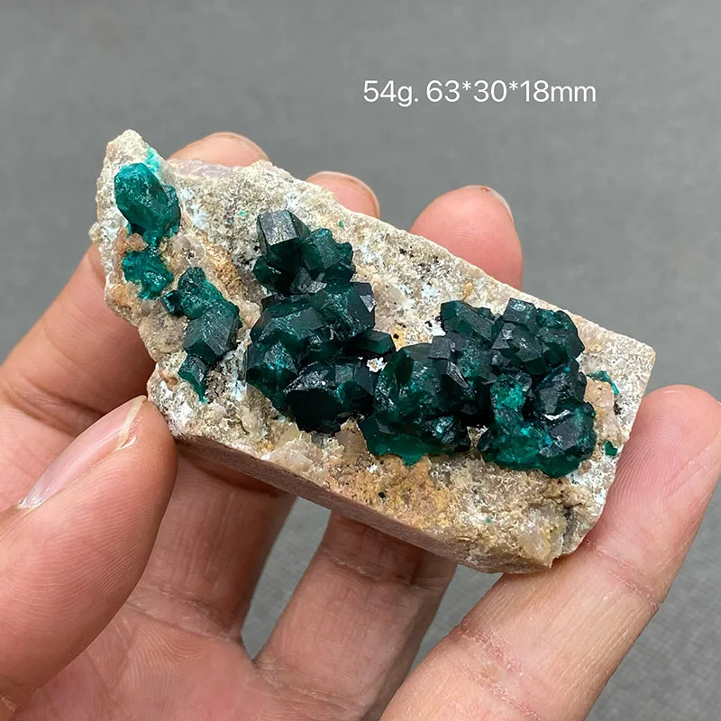 100% Natural Congo green Dioptase Mineral specimen stones and crystals quartz