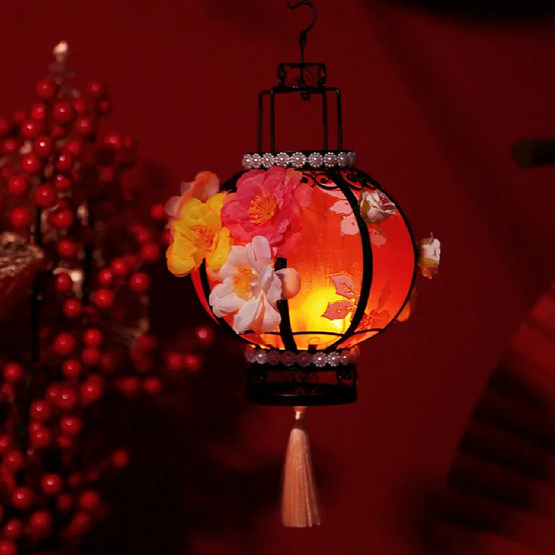 Retro Round Palace Lantern Hand-held Chinese Hanfu Dance Lantern New Year Decoration Glowing Festival Party Lantern