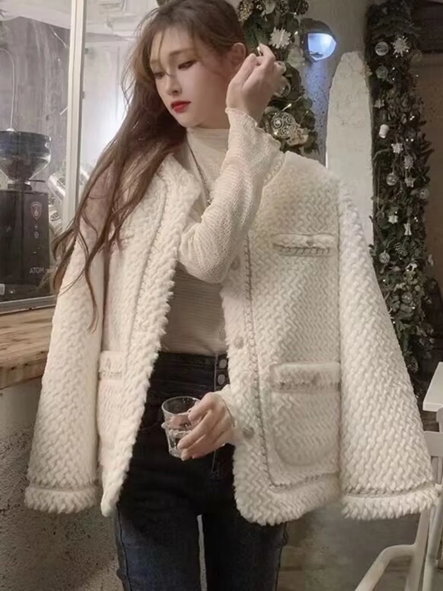 เสื้อแจ็คเก็ตขนแกะบุผ้าฝ้ายเทียน เอ็ด ทรงหลวมสำหรับผู้หญิง ฤดูใบไม้ร่วง ฤดูหนาว รุ่นใหม่ สไตล์ฝรั่งเศส แฟชั่นเสื้อคลุม