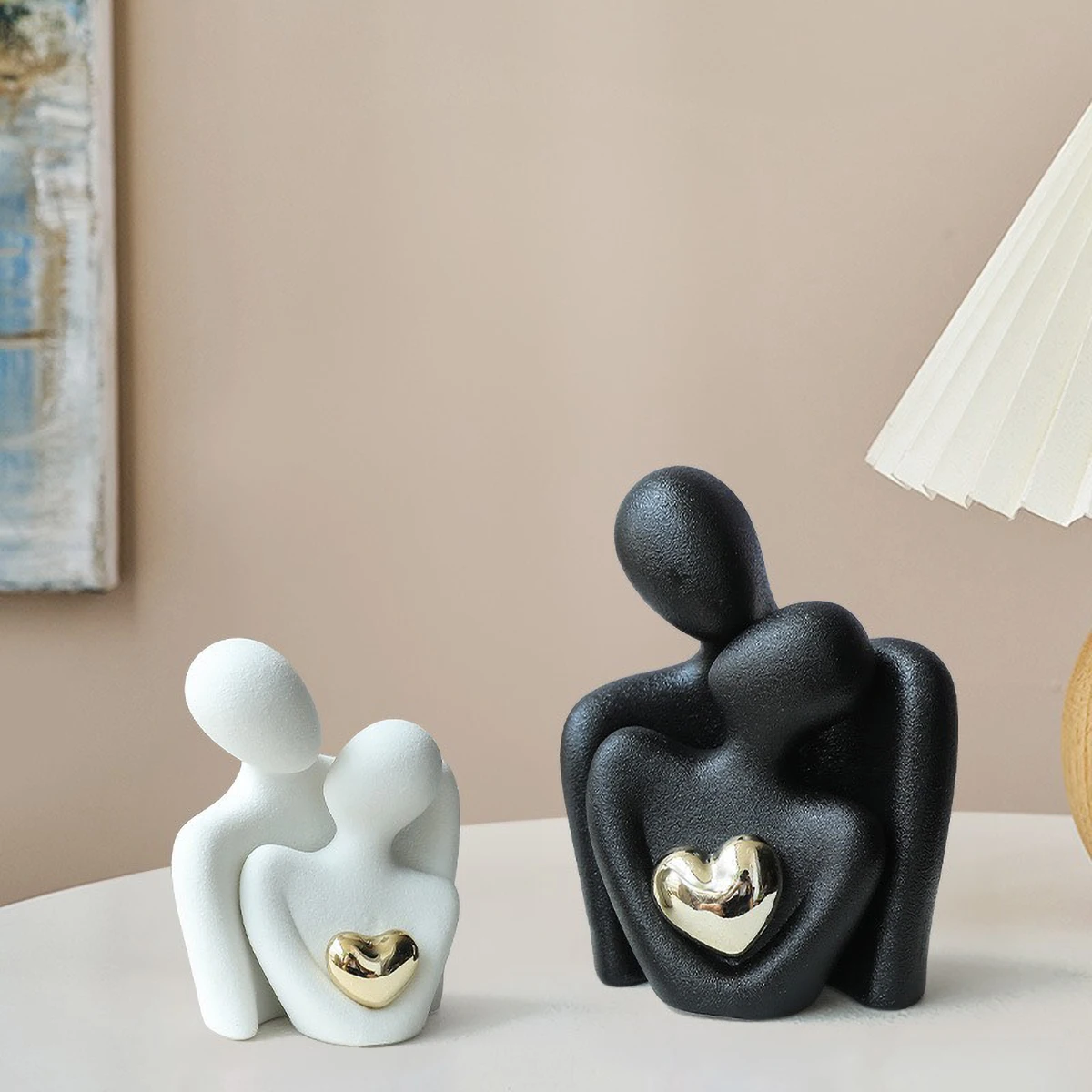 Premium Ceramic Couple Decorative Figurine - Abstract Romantic Embracing Statue - Ideal Valentine's Day Anniversary Couple Gift
