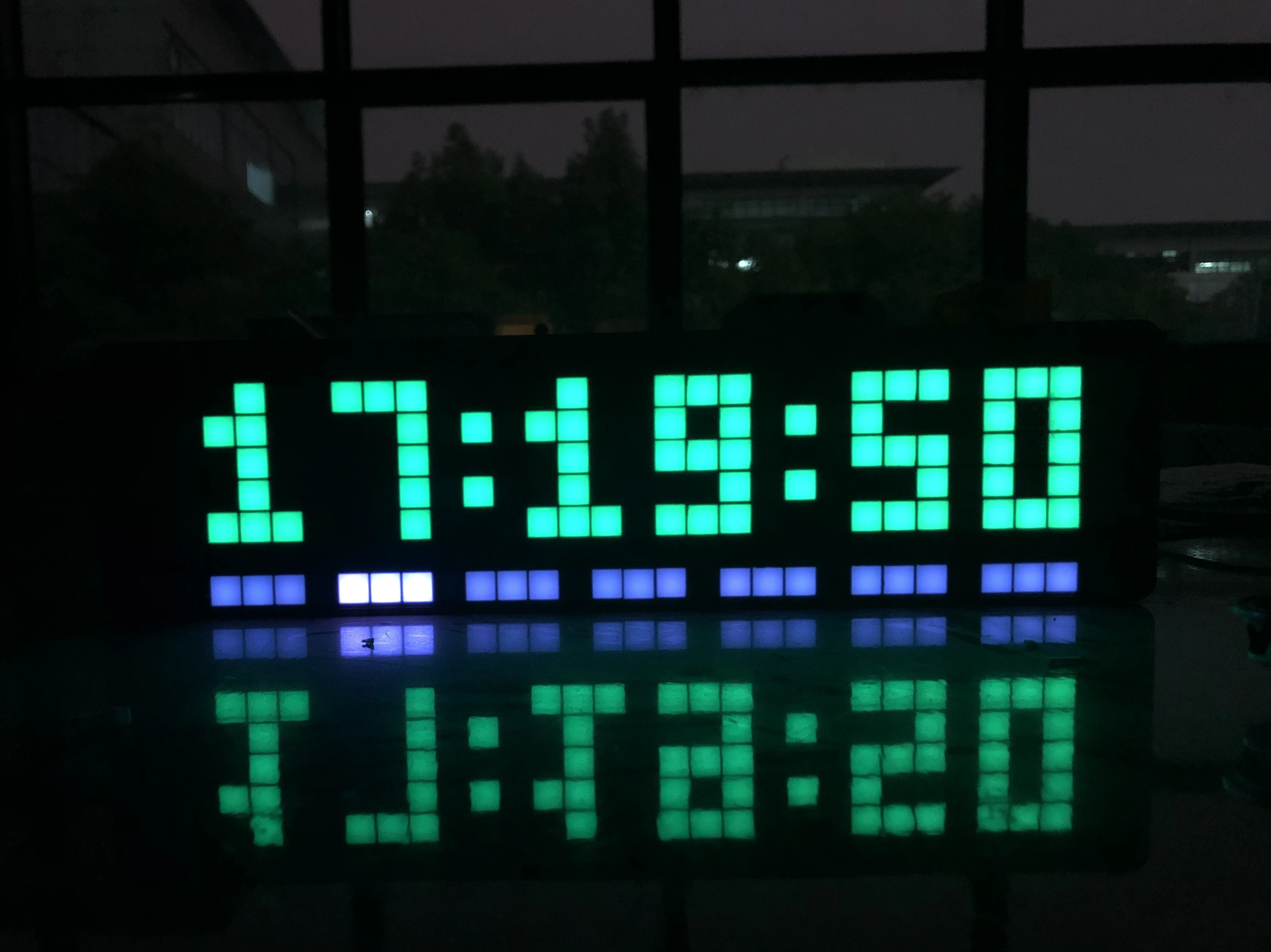 

Smart Pixel Clock Awtrix Pro Maker Creative Color LED B Station Number of Fans a Complete Set of Shell Products