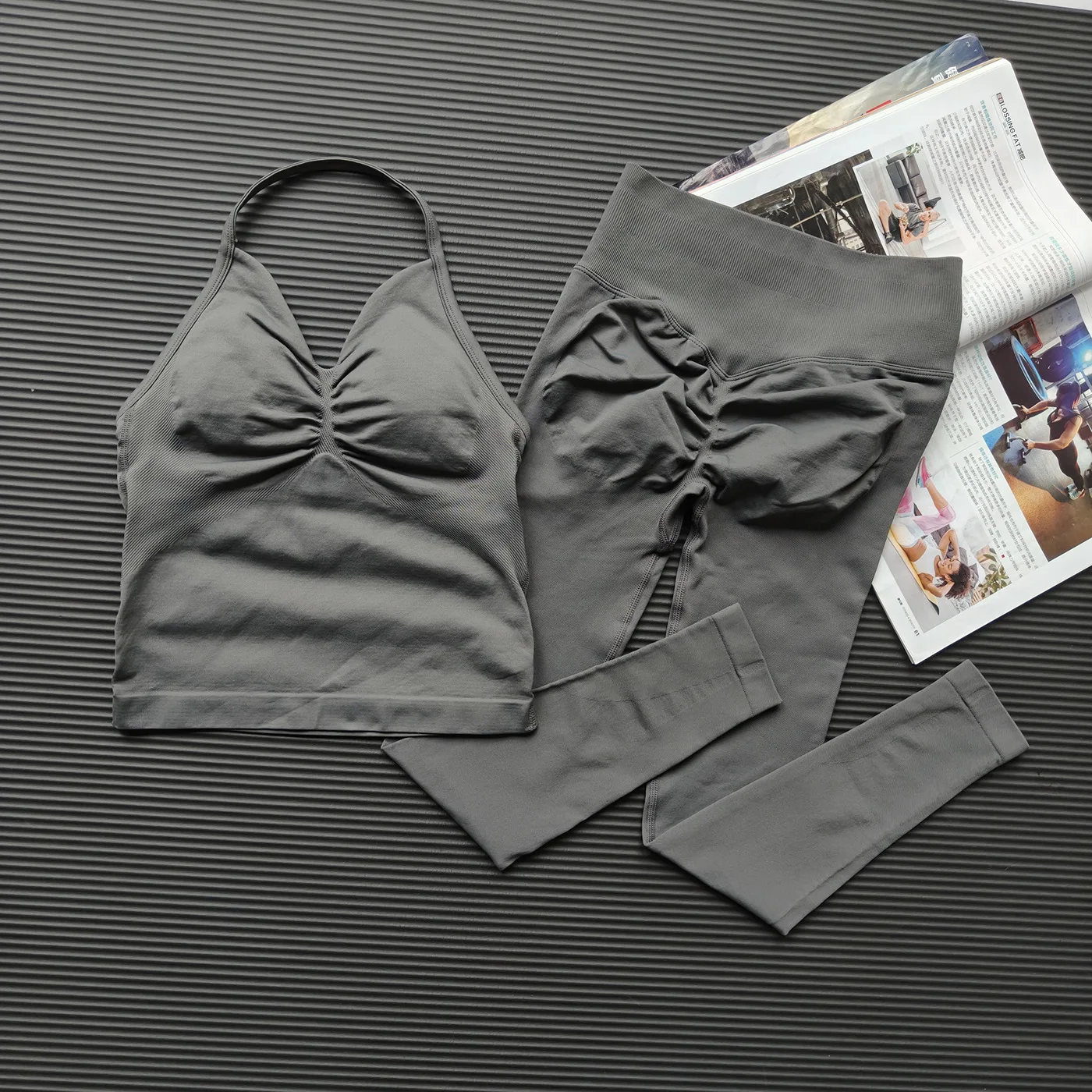 Damen High-Waist 2-Teiliges Yoga-Set Leggings-Set Rückenfreies Sport-Set Tanktop Pilates Fitness Gym-Set Scrunch-Anzug Sportbekleidung – Detail 5