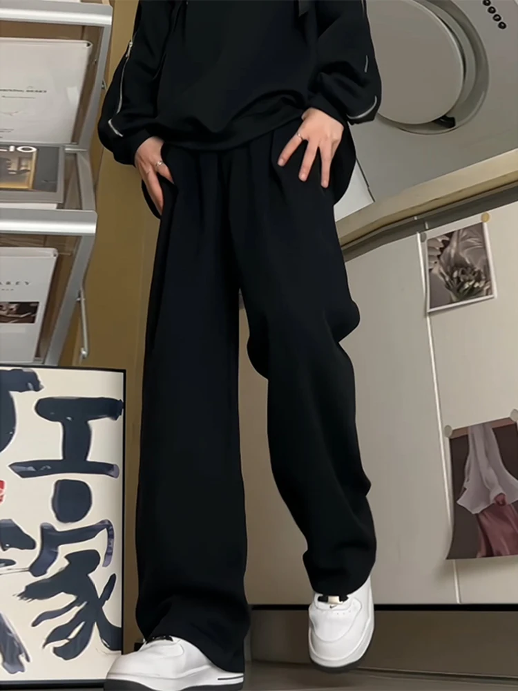 

Cleanfit Pure Black Soft Denim Jeans Men's Straight Vintage American Loose Wide Leg Workwear Trousers Youth Fashion Jeans
