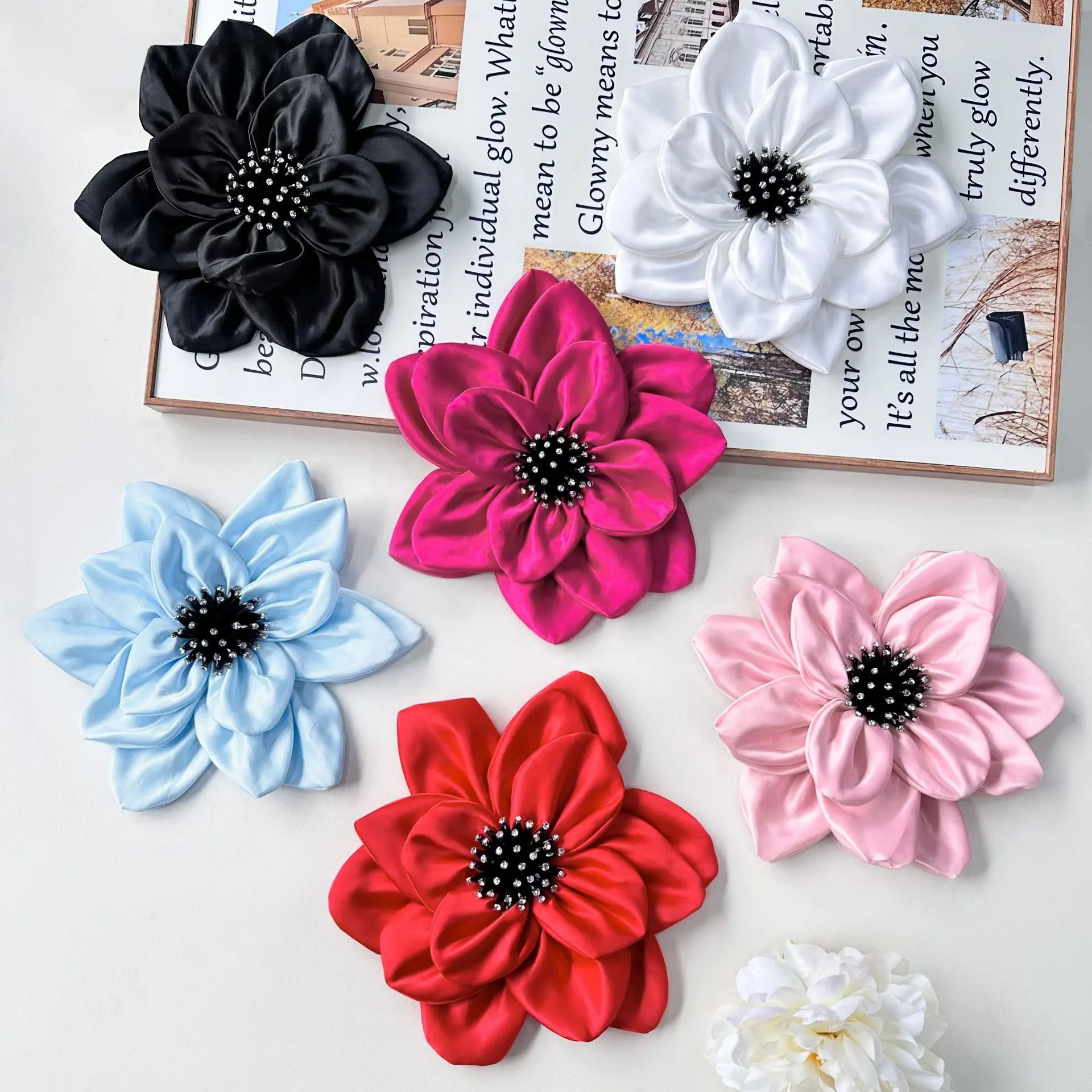 25CM Multi-color Rhinestone Flower Stamen Multi-layer Three-dimensional Fabric Flower Brooch Women's Jewelry Accessories Corsage