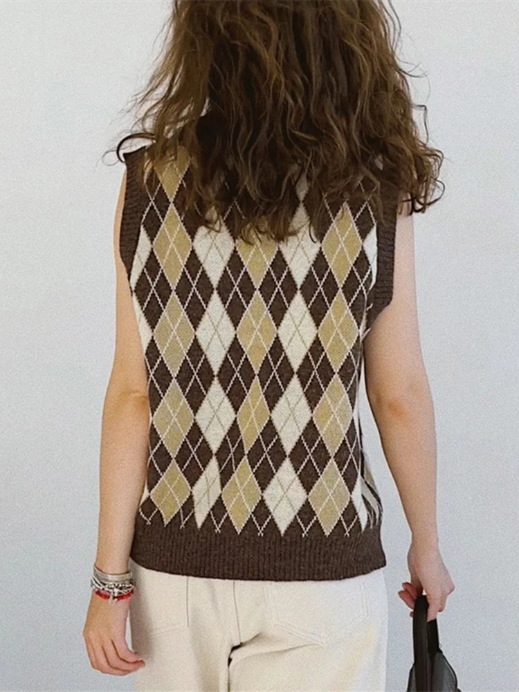 Colorfaith SWV1388JX 2023 New Sleeveless Checkered Waistcoat Women Autumn Winter Sweaters Vintage Korean Fashion Vest Lady Tops