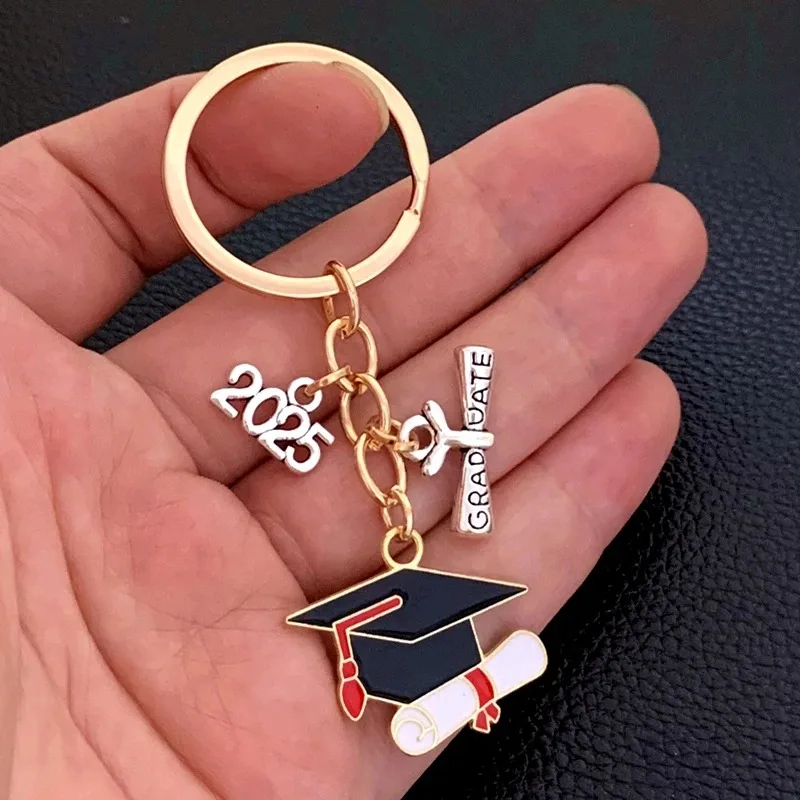 

2025 Congrats Graduation Ceremony Keychain Decorations Congrats Grad Party Favors Graduation Gifts Decor 2025 Party Supplies