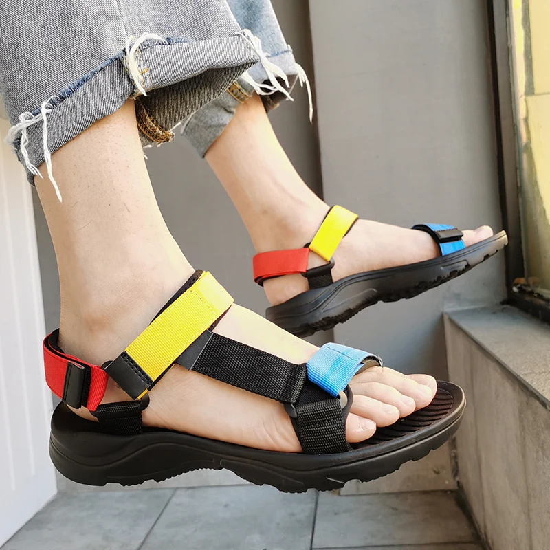 Casual Sandals for Men New Designer Summer High Quality Luxury Shoes Man Outdoor Holiday Sandal Beach Shoes Slippers Women Shoes