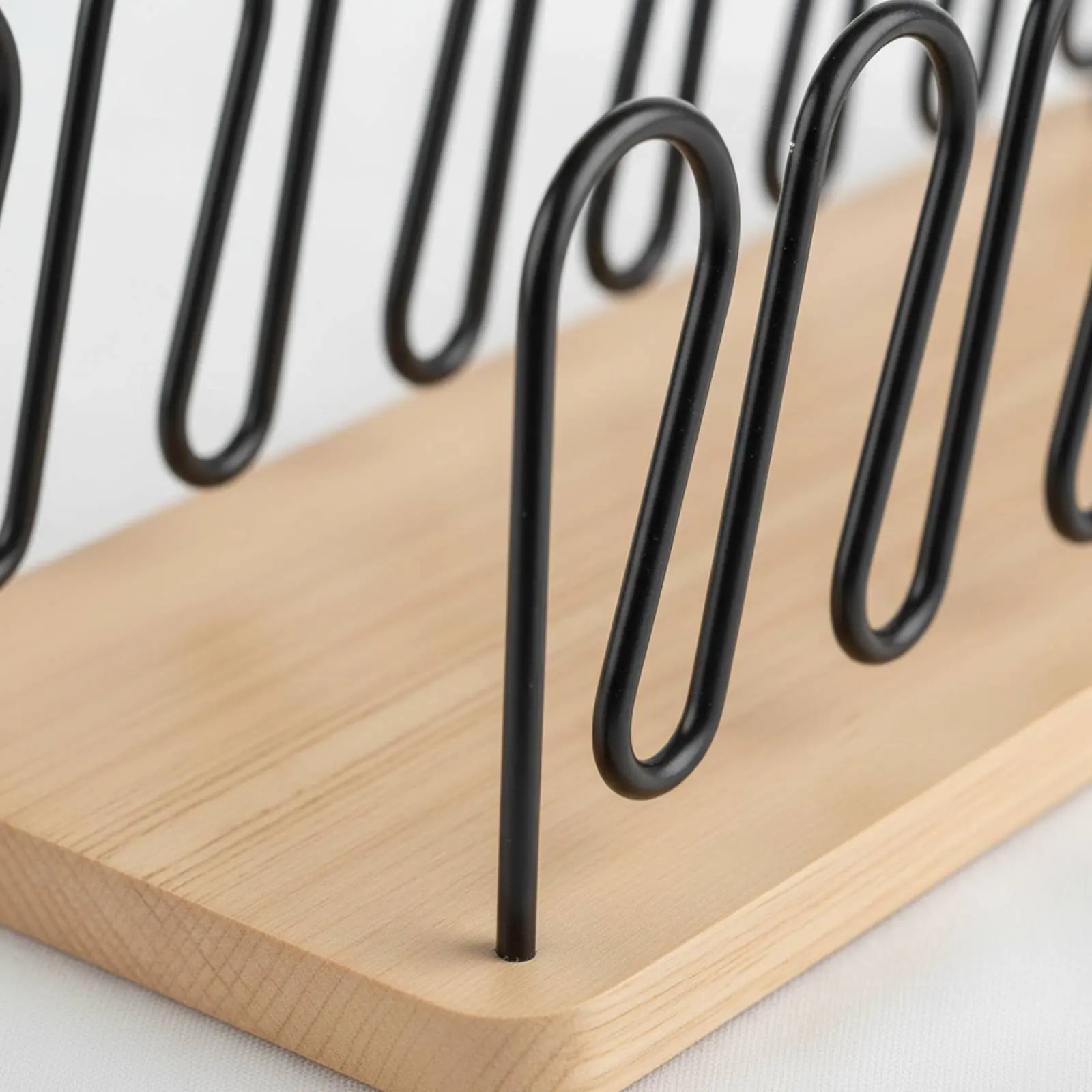 Cap Display Stand Easy to Organize Baseball Cap Stand Hat Storage Rack Space Saving Compact for Wardrobe