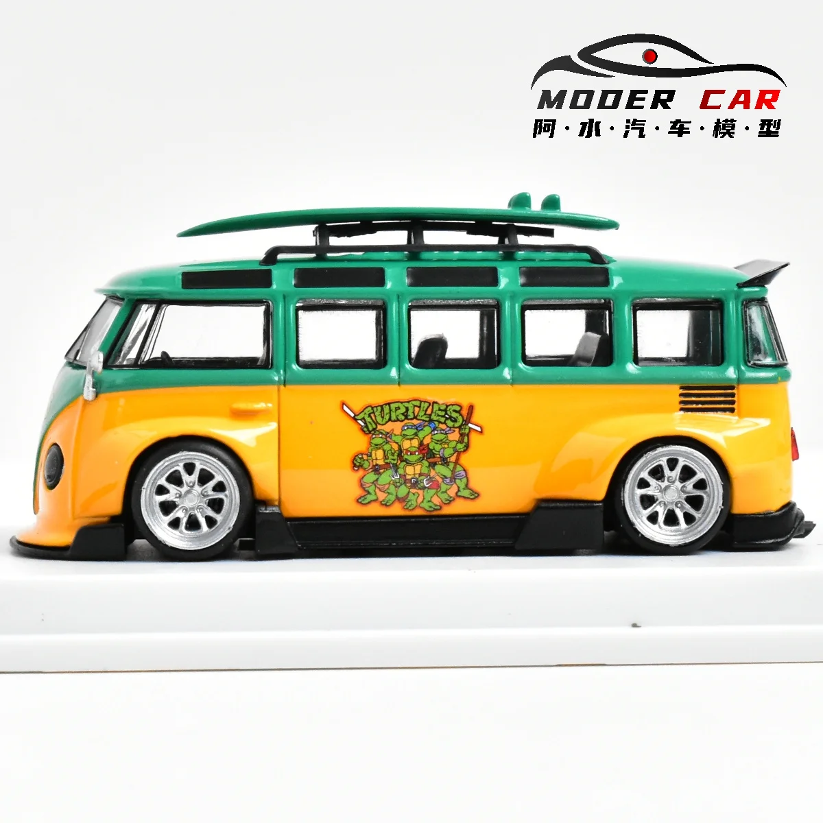 LMLF 1:64 T1 Van Diecast Model Car