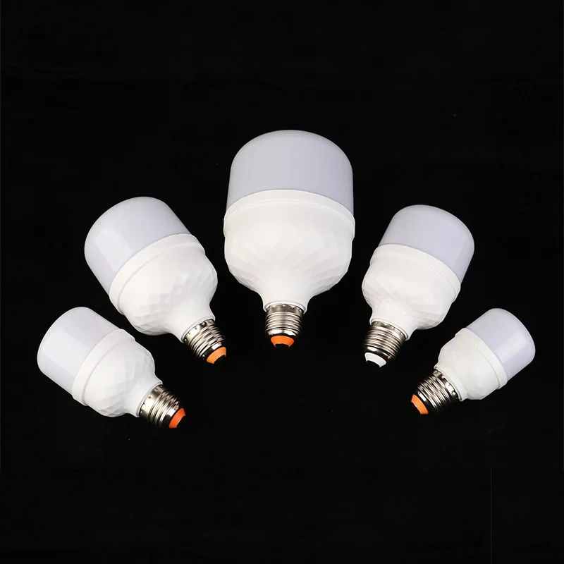 Bombilla de inducción con Sensor de movimiento automático, lámpara LED inteligente activada por voz, luz de ahorro de energía, 220V