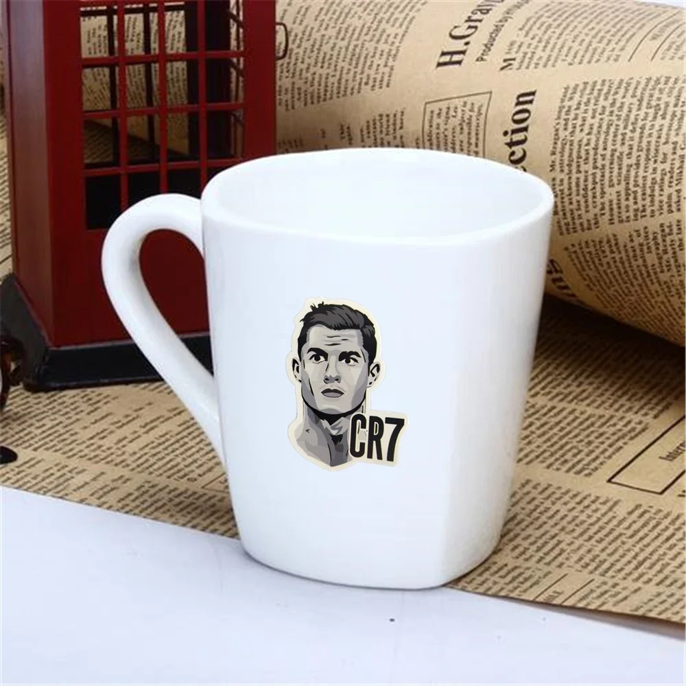 50Pcs Real Football Star C Ronaldo Sticker Notebook Skateboard Water Cup Waterproof Decoration Graffiti Madrid Wall Stickers