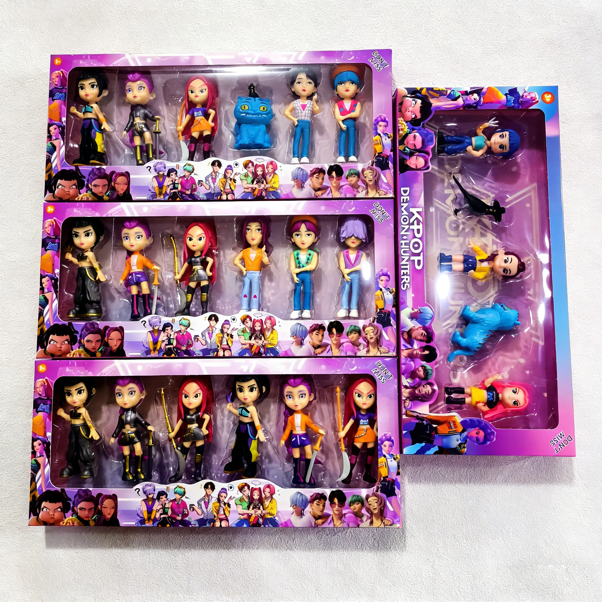 2026 New Kpop Figure Model Toy Pvc Cartoon Gaming Peripherals Desk Decoration Collection Figures Model Toy for Kid Gift