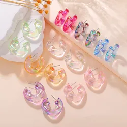Fashionable and charming, versatile plastic texture earrings, retro C-shaped loop earrings, geometric women's earrings