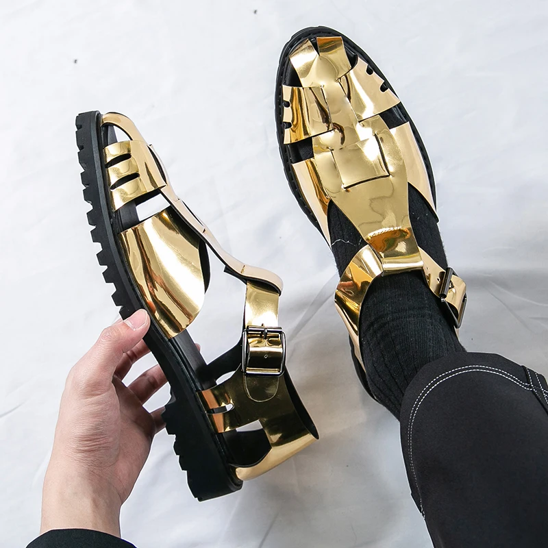 Nuovi sandali estivi Scarpe in pelle da uomo comode, leggere, personalizzate, belle, alla moda, popolari, One Step