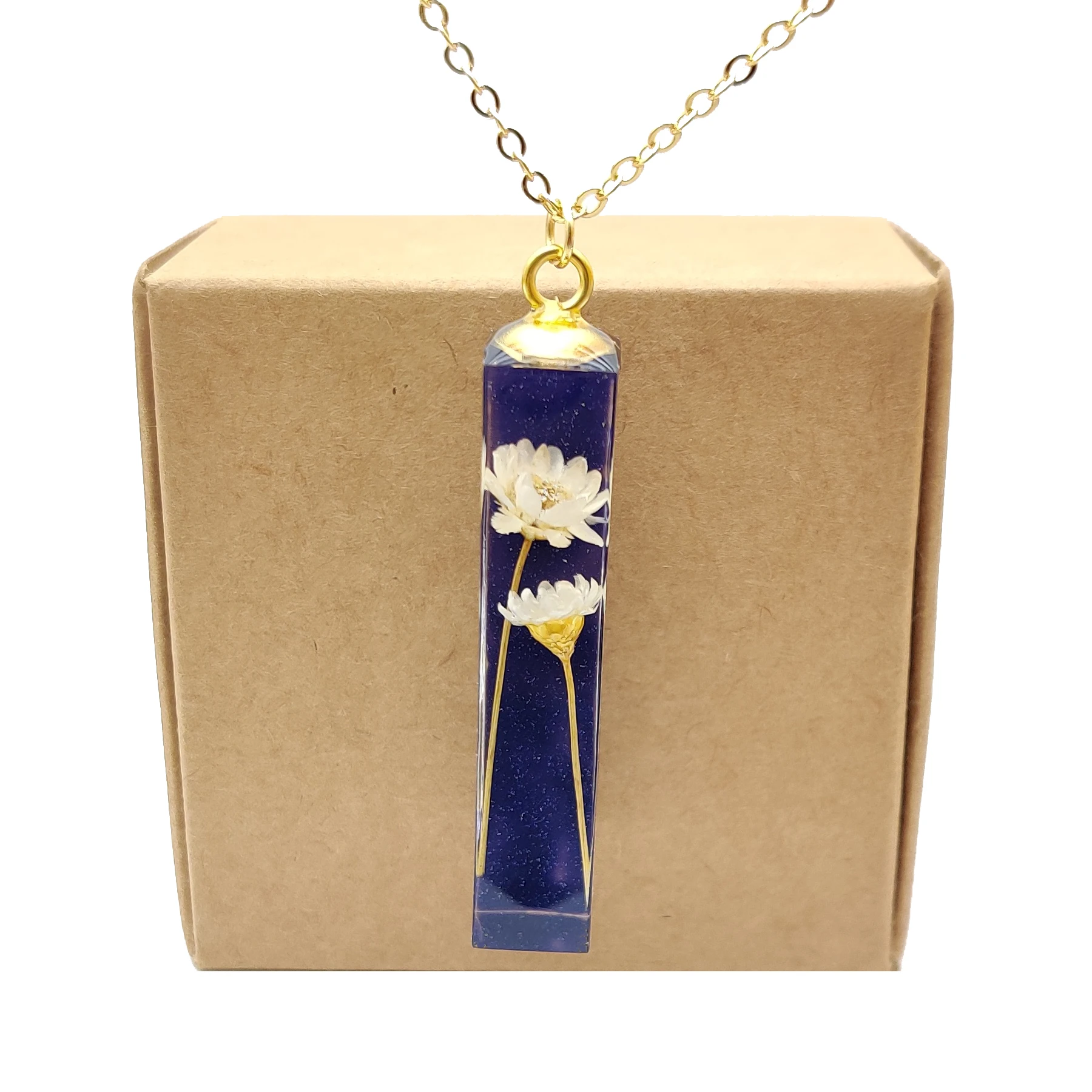 Daisy Ivory Purple Blue Cube Resin Gold Color Pendant Chain Long Necklace Women Boho Fashion Jewelry Bohemian Vintage Handmade