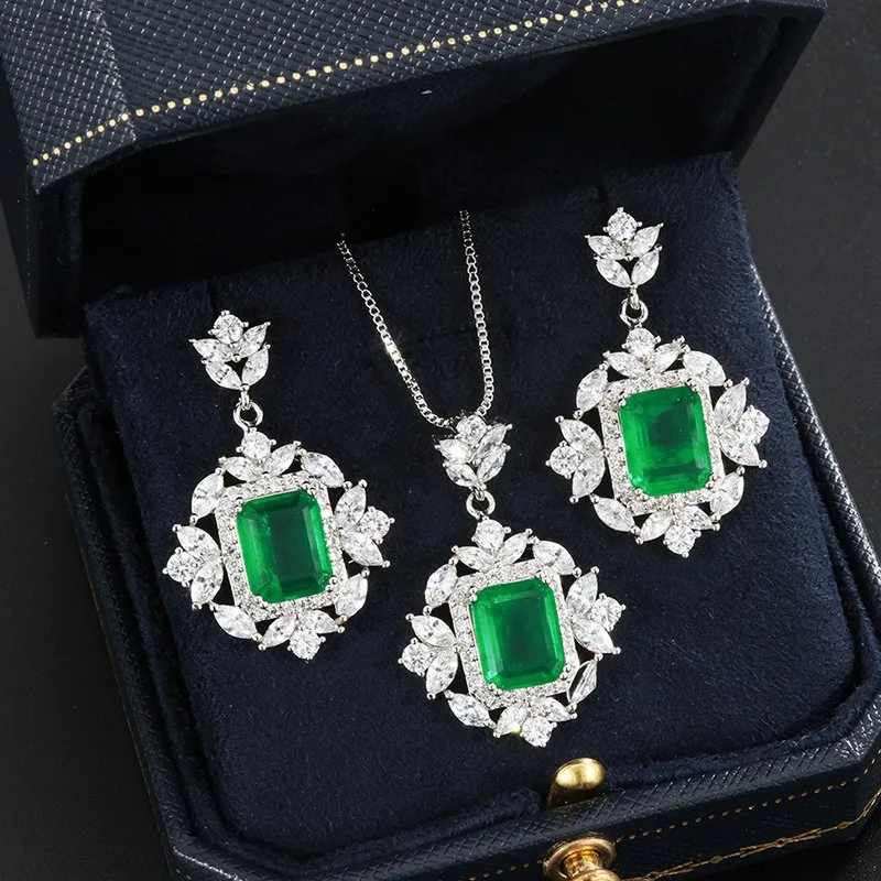 

Jewelry emerald colored treasure retro earrings ring pendant gift cultured gemstone three-piece set 10*14 women's jewelry