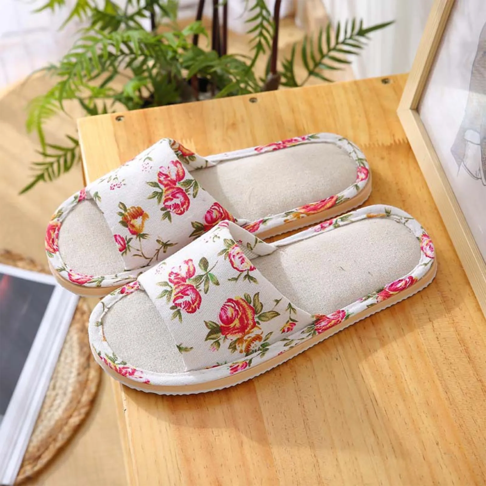 

Women Casual Floral Home Slippers Soft Non-slip Foam Bottom Slippers Spring Autumn Indoor Couple Linen Slipper Flip Flops Slides