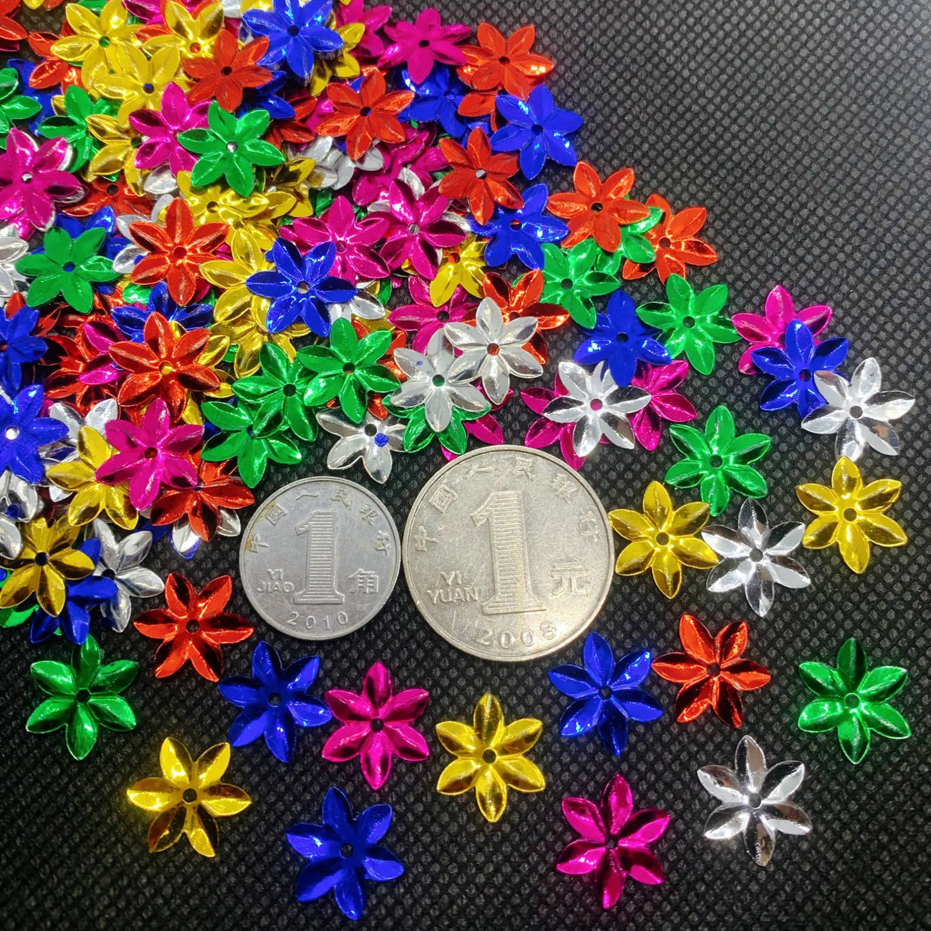 Multicolor 13mm Sequins PVC Six Leaf Plum Blossom Sequins Sequins for Sewing Wedding Dress Crafts Decoration Ladies Accessories