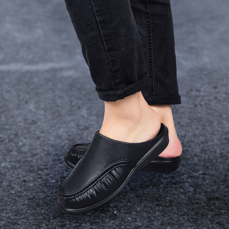 Soft-soled Black Half-slippers for Men Shoes Summer Big Size 47 Lightweight Men's Slippers Trendy Non-slip Toe-cap Men Slippers