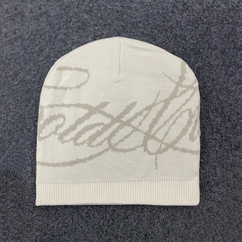 قبعة صوفية محبوكة بأحرف جاكار دافئة للرجال والنساء للخريف والشتاء قبعة عصرية للترفيه في الشارع