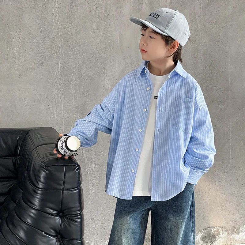 

Осенняя рубашка для мальчика, классический дизайн, рубашка с длинными рукавами, блузка, детская повседневная одежда для детей от 3 до 14 лет, корейская детская синяя рубашка в вертикальную полоску